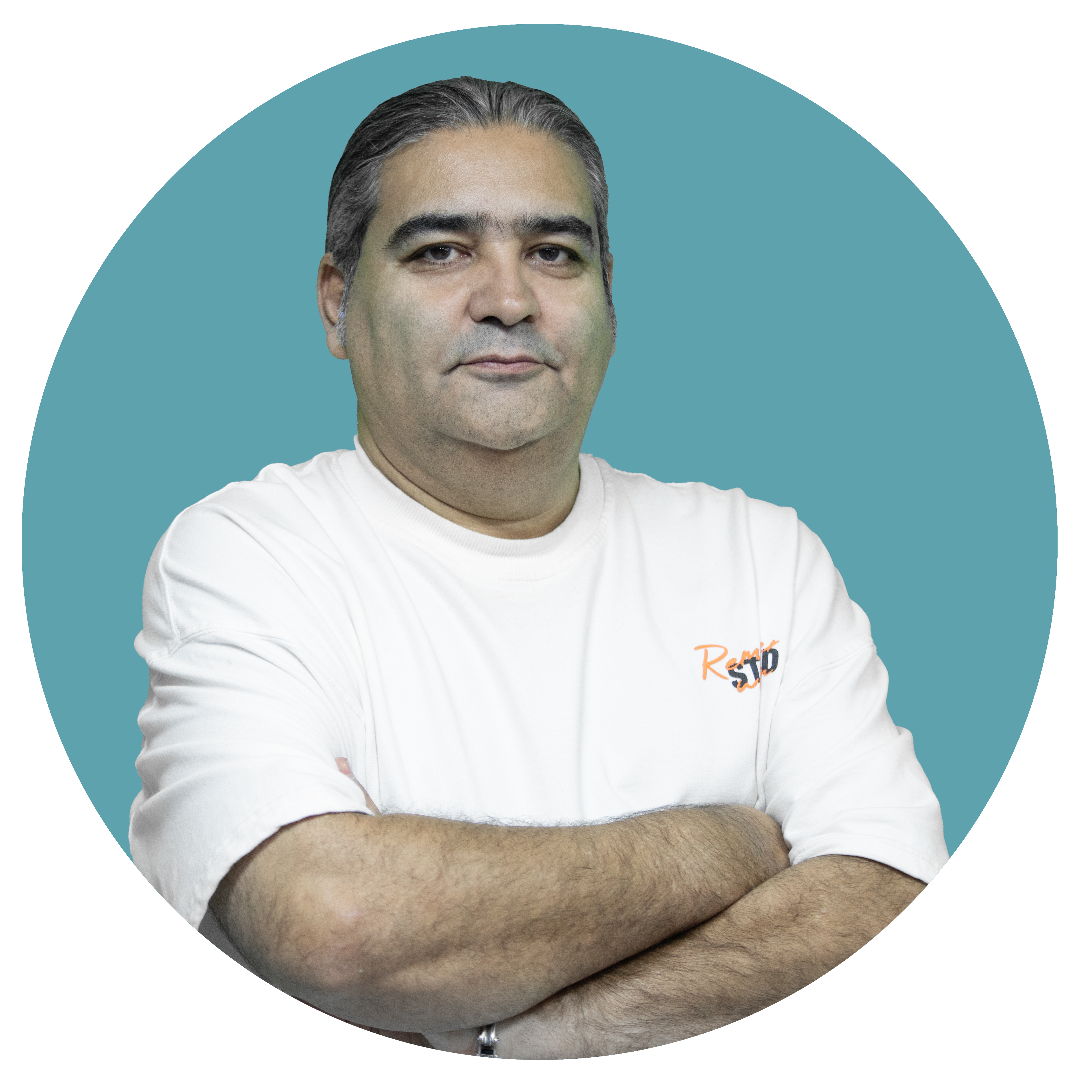 فرهاد هادیان